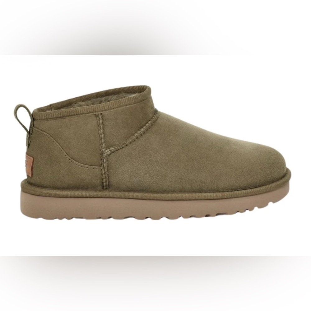 UGG Classic Ultra Mini